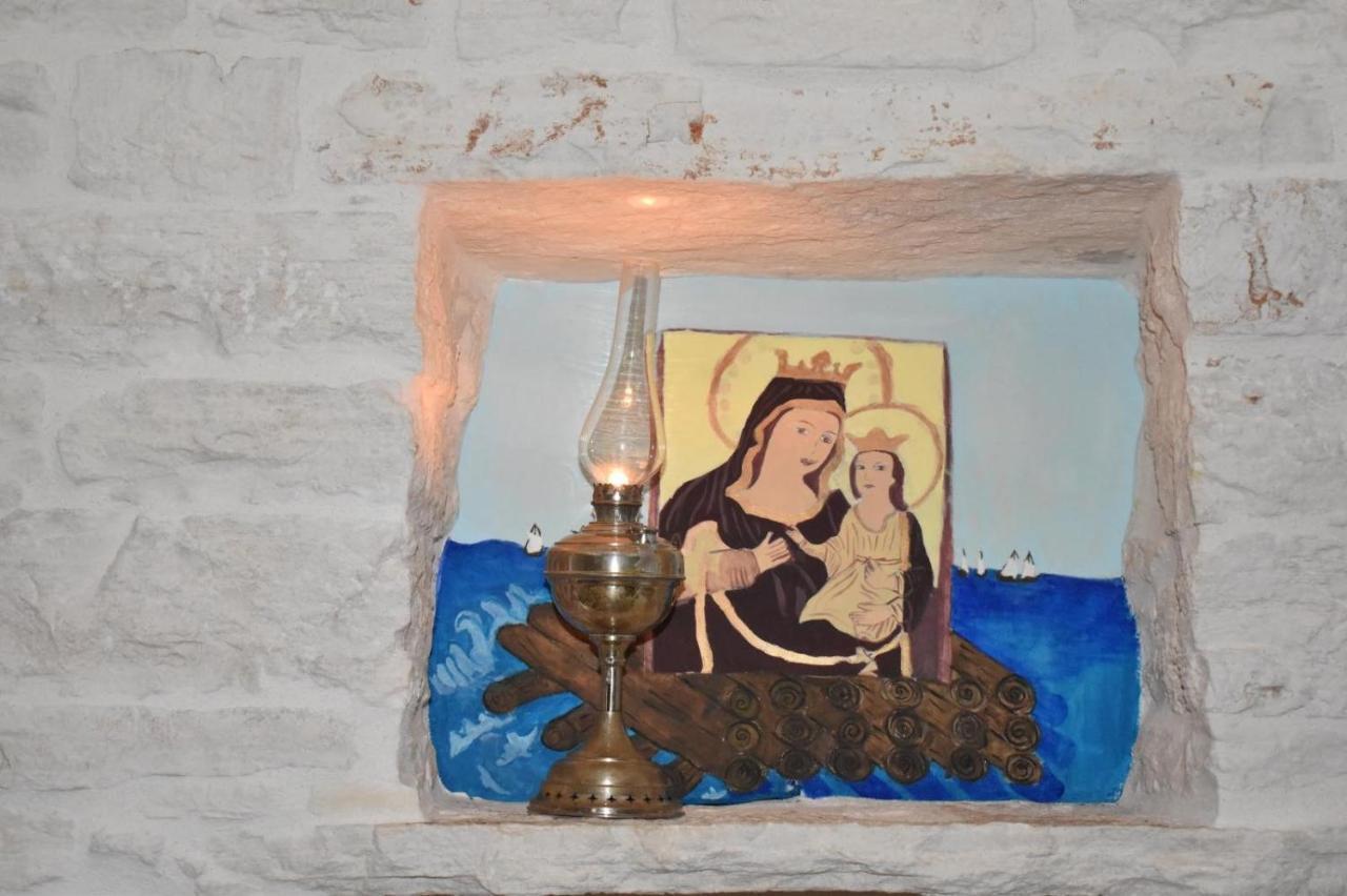 Trulli Occhi Di Pietra Apartman Alberobello Kültér fotó